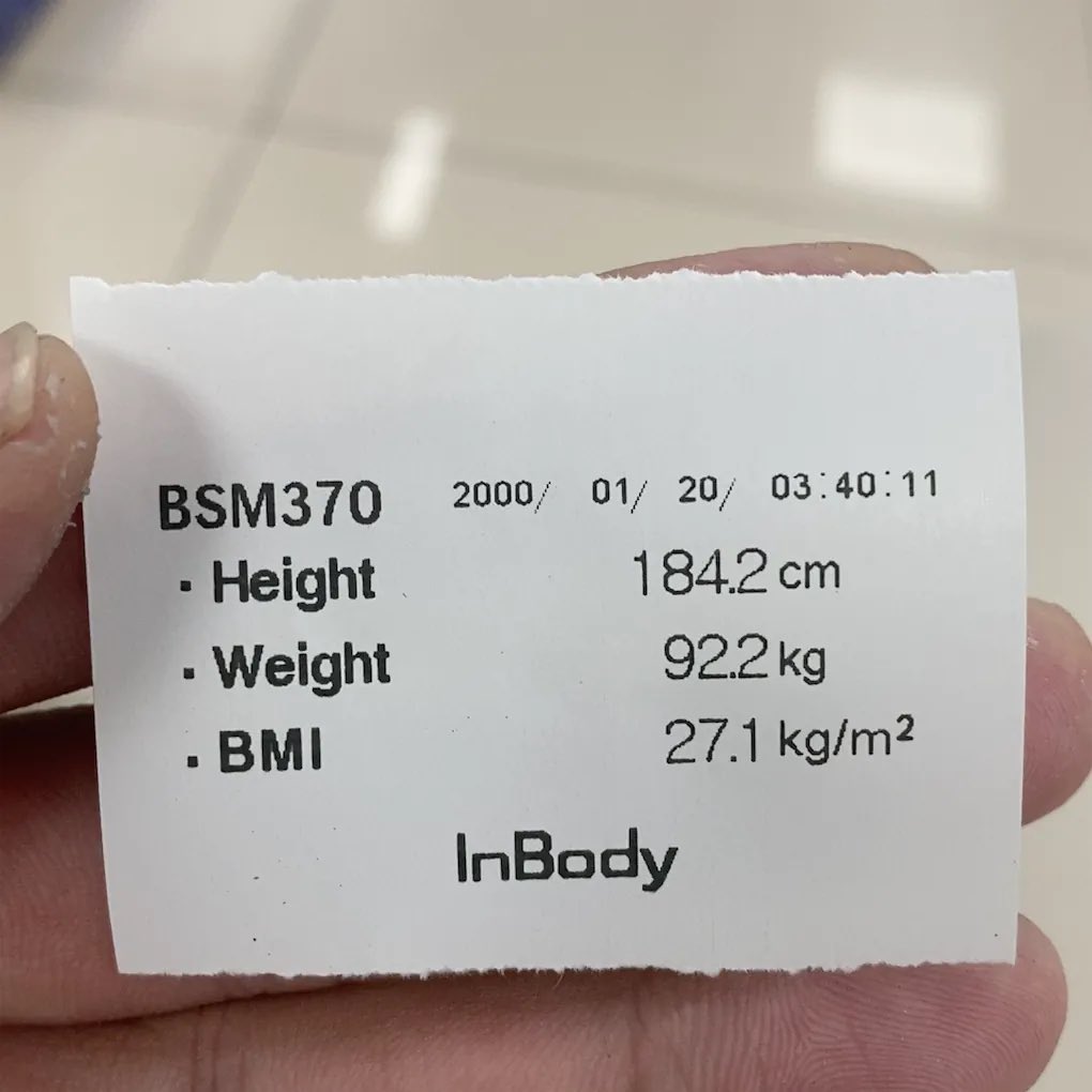 BearBeotmob's tweet photo. Sut thêm 5-10 cân nữa thì tuỵt https://t.co/EUE6OrOR8W