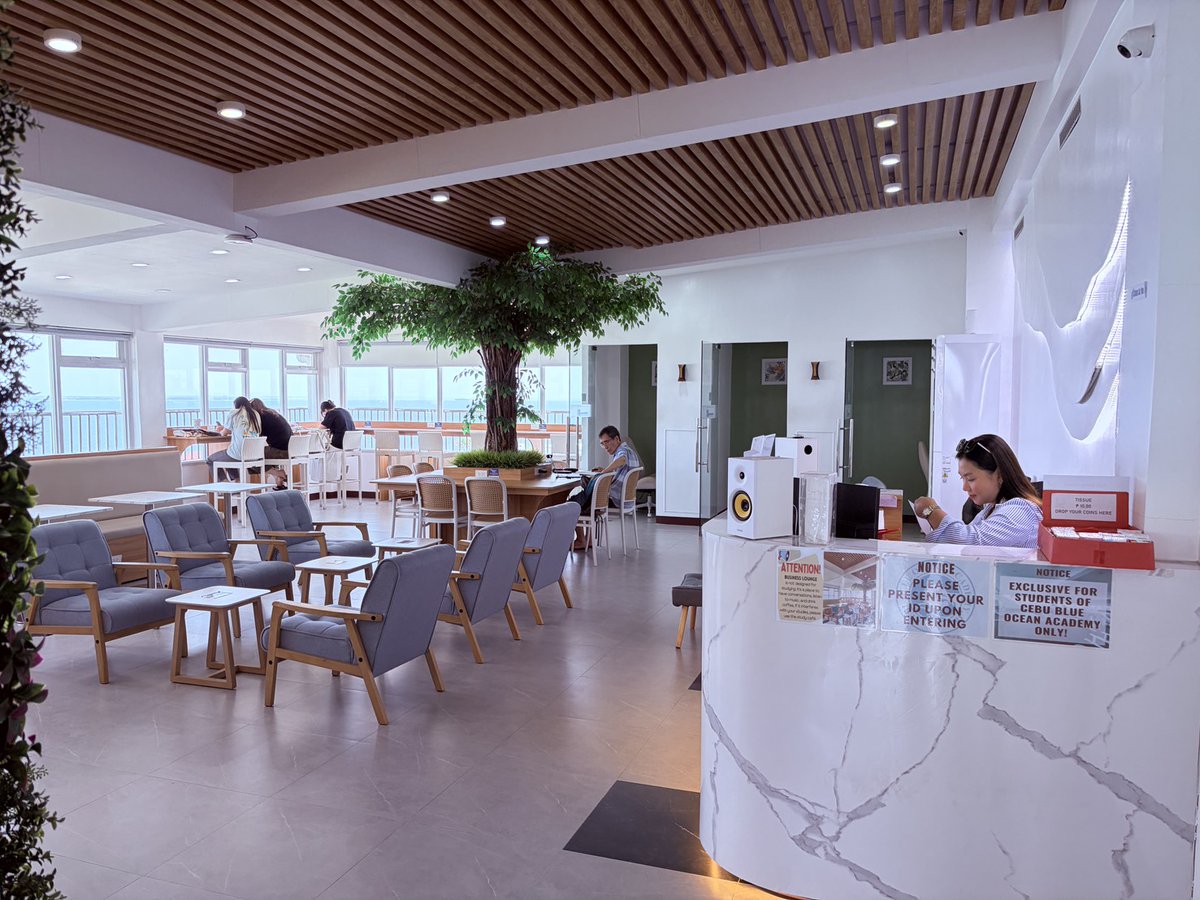 RSupportStation's tweet photo. Cebu Blue Ocean Academyは、在籍学生の平均年齢29歳と割と高めで、落ち着いた雰囲気の語学学校。4週間ごとに講師と教材が強制的に変わるため、マンネリ化しません。学校周辺も便利な環境で、リゾートエリアに立地しています。海が見えるリゾート地で長期滞在したい大人の方におすすめの学校です。 https://t.co/0O7wOGvU0E