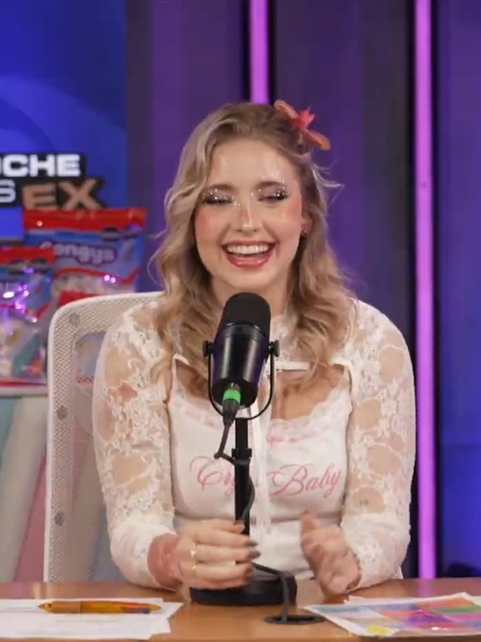 Coty en el stream de #LaNocheDeLosEx 🤍

#GranHermano #StreamsTelefe