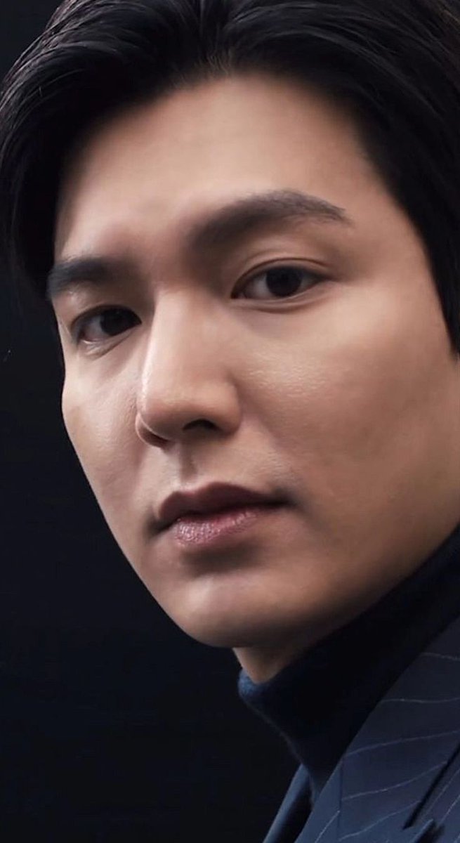 Fran78208Franco's tweet image. My beloved #Minho, rest a little, take care of yourself and take some time to enjoy what you like. God bless you! Put on some relaxing music and sleep well. I love the sound of rain; I hope you like it. Kisses.❤️😘👑

#LeeMinho #Assassins #Pachinko 🎬🔥