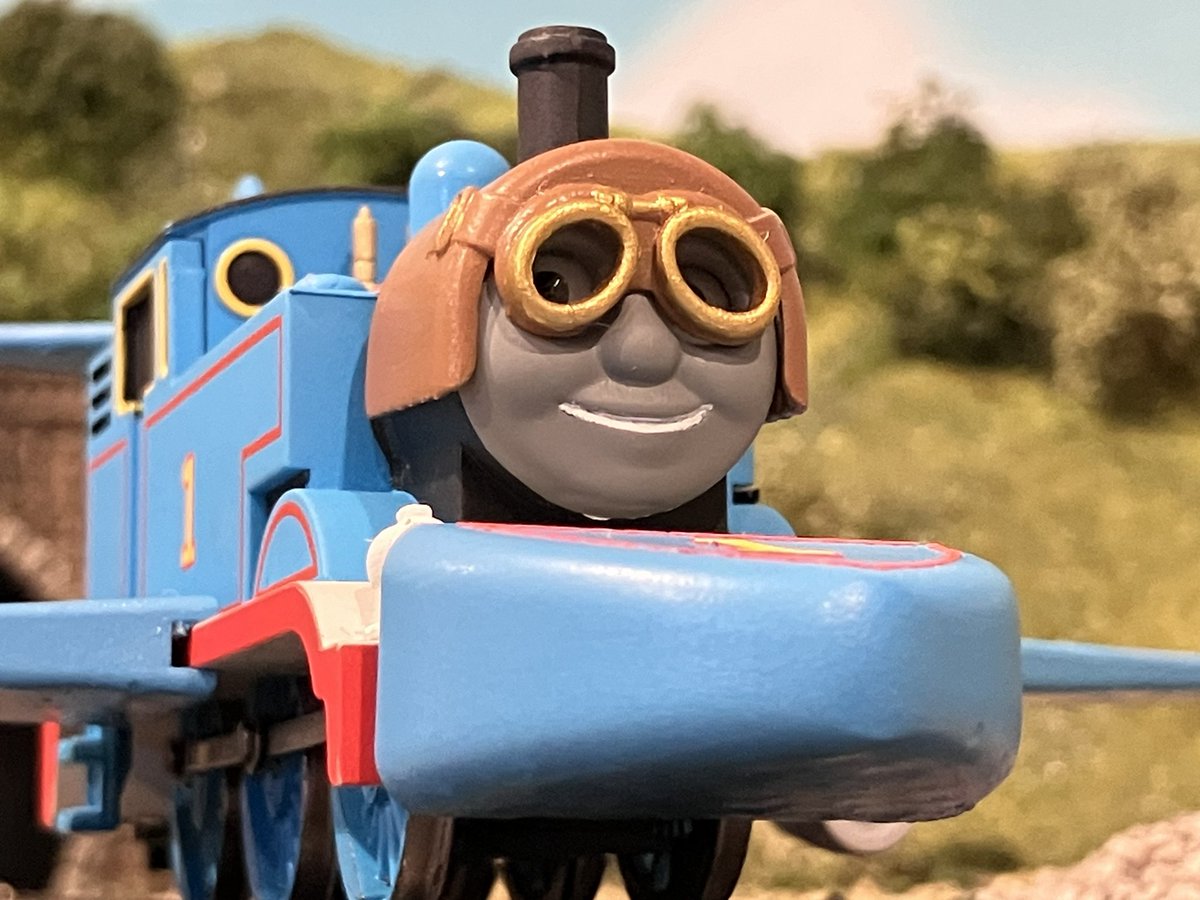 Sodormail1992's tweet photo. Aircraft Thomas from S10“Sticky Toffee Thomas”!
第１０シリーズ「ベタベタトーマス」より、飛行機になったトーマスを作りました✈️

The face file by @Jesiaaah https://t.co/wsfsACdtsv