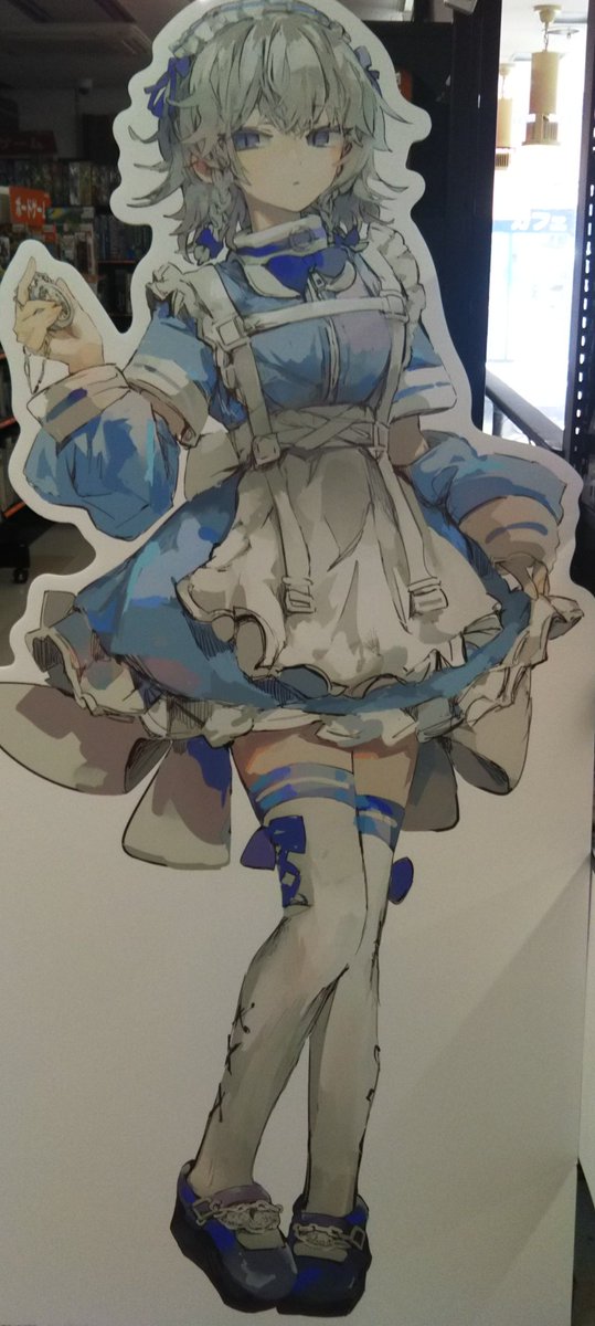 BOOKOFF2081's tweet photo. 『#東方Project』× BOOKOFF第6弾   

コラボキャンペーン終了まで

\ 残り2日 /

当店は　等身大パネル    
十六夜咲夜   
展示中です。   

 ご来店お待ちしております！！ https://t.co/Nb9kuU8uuB