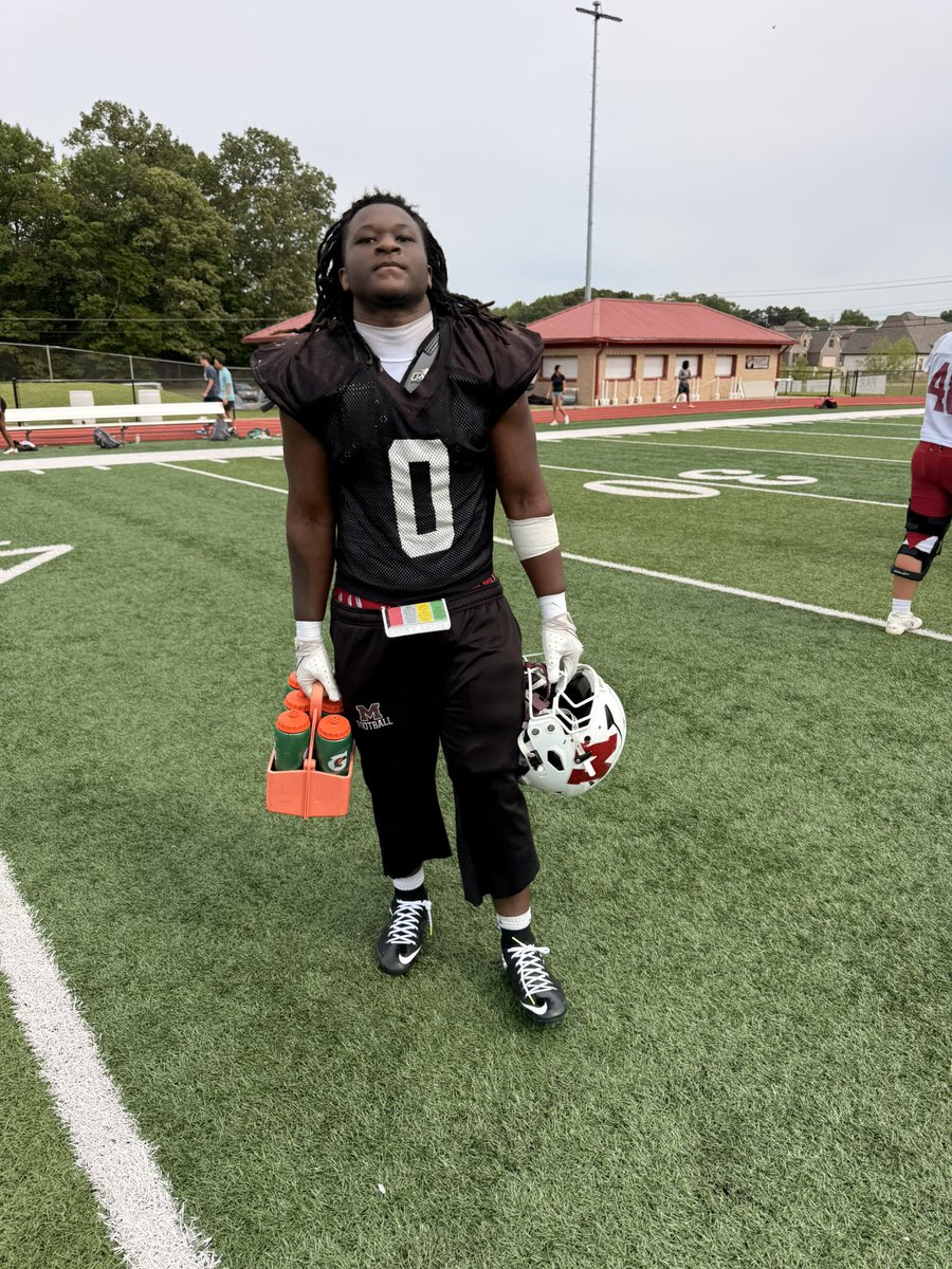 Braxtongrant21's tweet photo. Versatile ball player
2 years in TN 5a division
120+ tackles 
8+TFLs
2 safeties
@Coach_De_Graaf @CoachScerb @jamahreon @CoachKVaught @HunterKendall44 @Qua_Bell3 @jaydien_mullins @Coach_McClurg @jadenmdavis @CoachSlade_Cal 
@CoachJZamot @CoachTQuinn 
film⬇️
https://t.co/LykZJiehWA https://t.co/v7TpjlPIKp