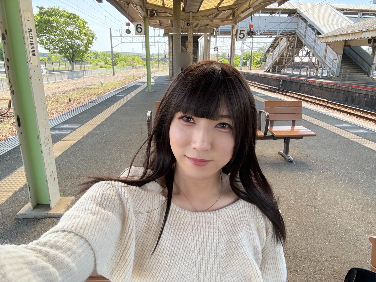 理依沙 tweet media