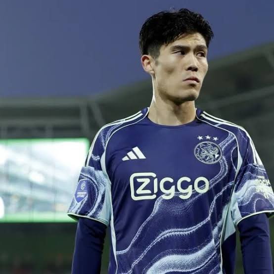 🐝アビスパ福岡関連ユニフォーム37🐝 AFCアヤックス🇳🇱 2025/26 #32