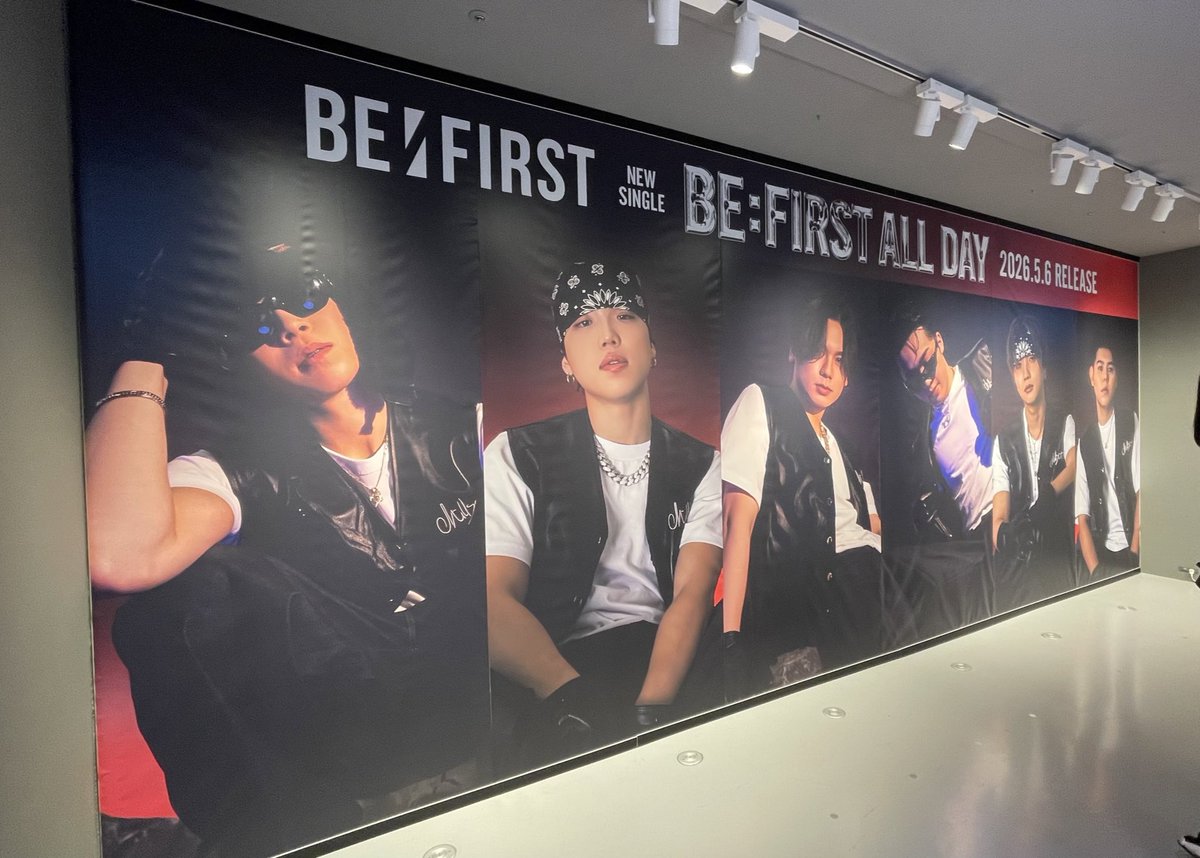 yu_uko1211's tweet photo. #BF_ALLDAY
#SHIBUYATSUTAYA https://t.co/QAmcUZmaKJ