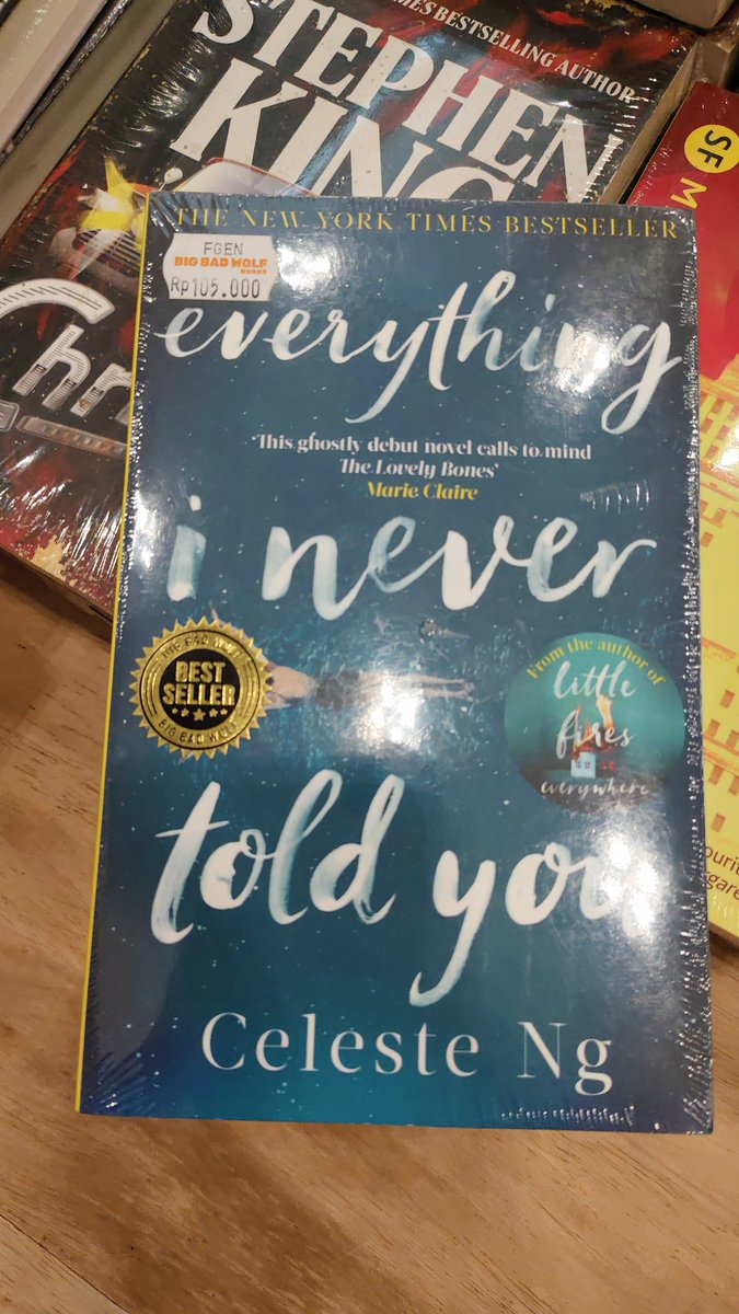 dearphaenna's tweet photo. dune, fangirl, minta review dong, pengen aku angkut
everything i never told you, persuasion hard cover https://t.co/PnGobyBKBp