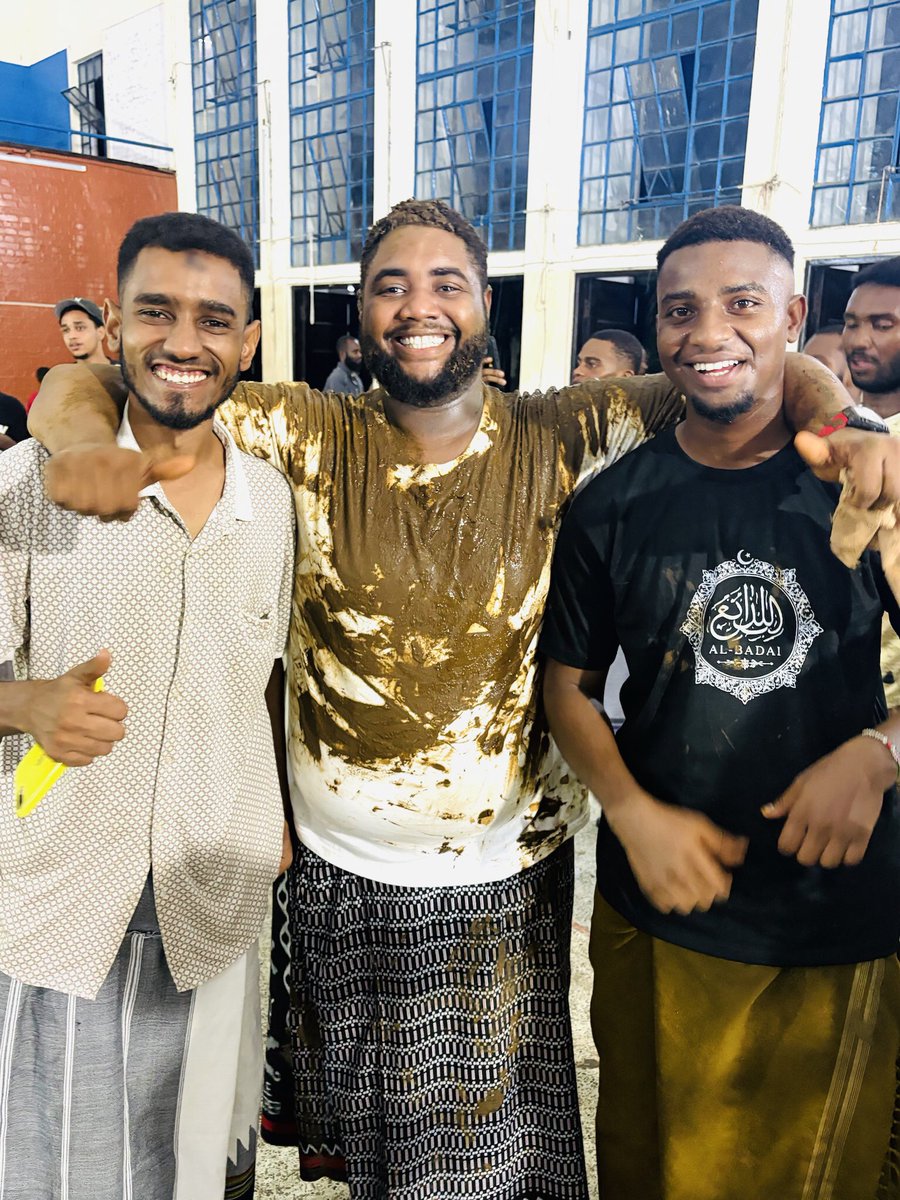 AhmedLaden31's tweet image. It was truly a grace and a heartfelt honor to witness the union of the blessed families of Al-Mazrui &amp;amp; Al-Badai. May this beautiful joining mark the beginning of a strong, loving &amp;amp; prosperous life together, filled with barakah, unity &amp;amp; endless happiness. 8:28, #joy @AhmedLaden31