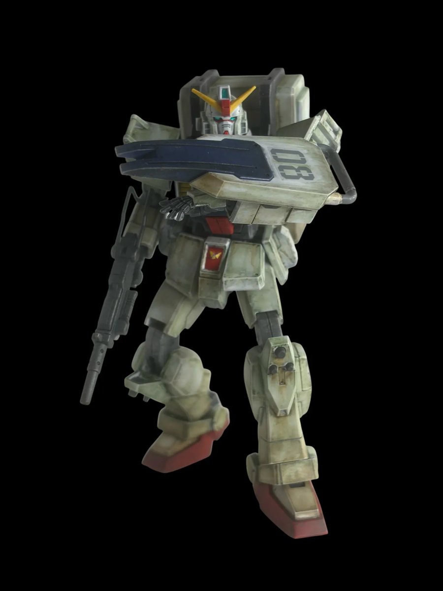 Hypnocrite's tweet photo. #gunpla time! This one was a long time coming. As soon as I watched 08 MS Team last year I knew it was how I’d truly test my weathering abilities. That show is so grounded in the grime of war I couldn’t ignore that aspect when building the 79-G ground type. 🧵1 #gundam #plamo https://t.co/XDh1MjUp7J