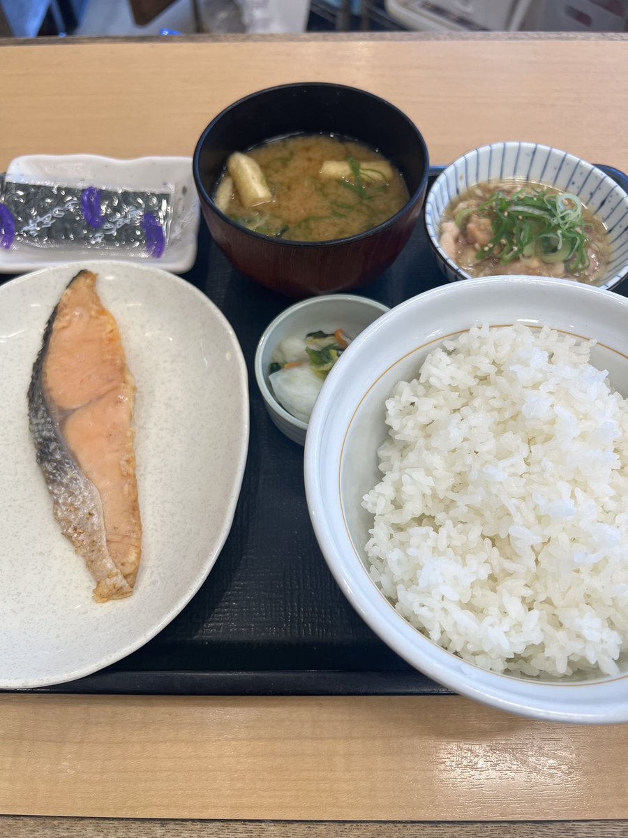 しょちぽん tweet media