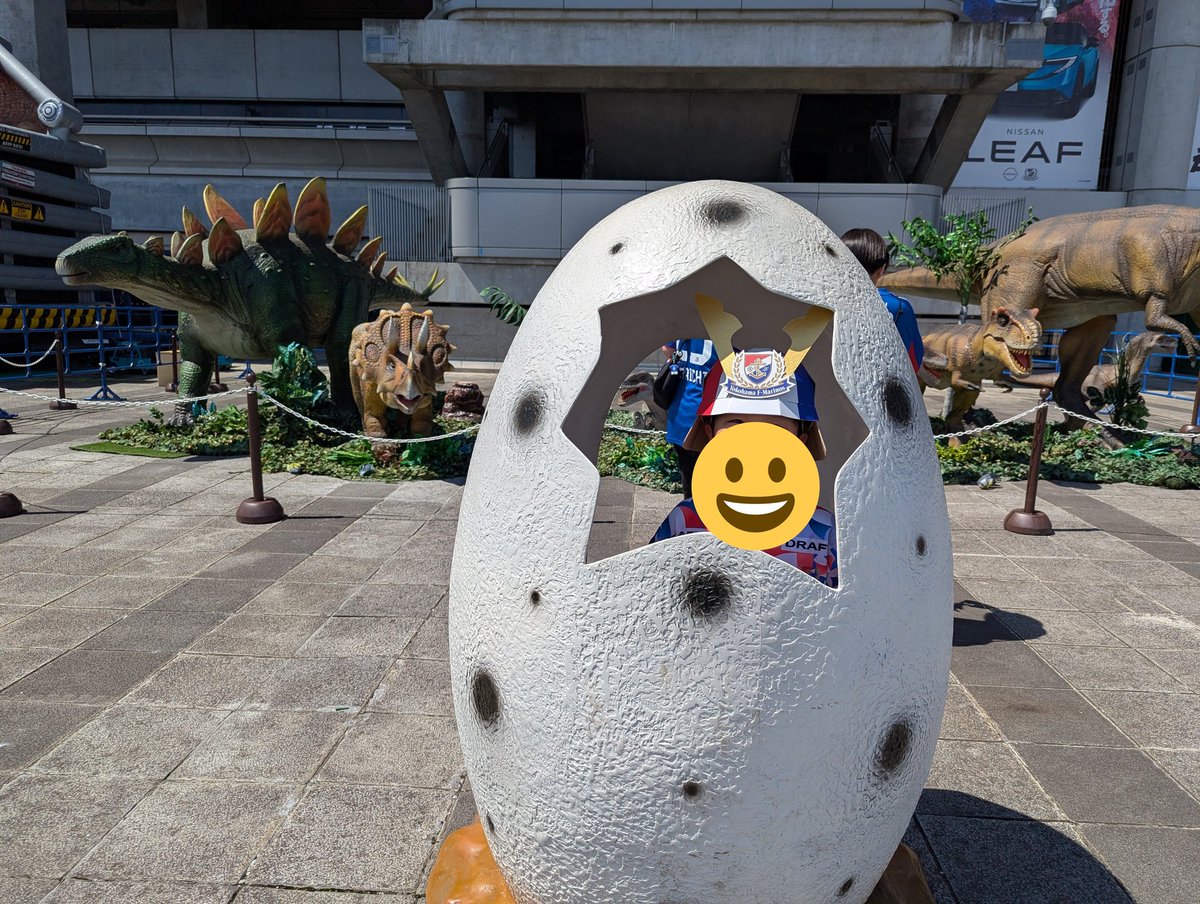 あだち tweet media