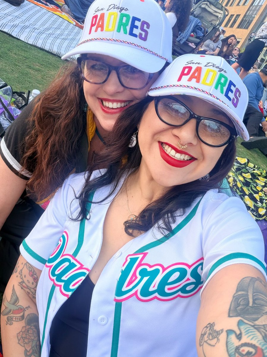ABrenda's tweet photo. #ForTheFaithful https://t.co/jUlTqqwX8f