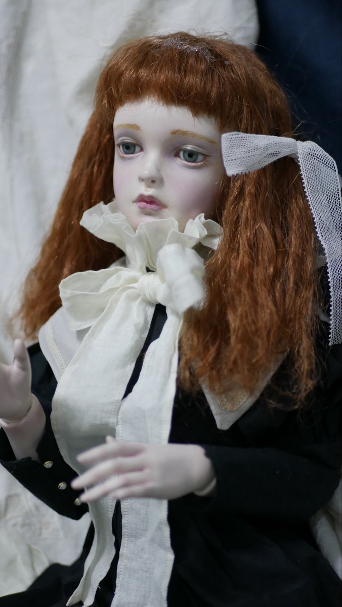 Velvet Knot Art Exhibition 2026
“ Doll’s Closet “

開催中です。私は2体出展してます。
5/2,3(土,日)は別邸でファッションイベントも開かれるとのこと。是非是非よろしくお願いします。

#旧足立邸
#旧本多邸

#ベルベットノット人形展
#dollscloset