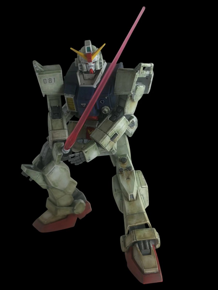 Hypnocrite's tweet photo. #gunpla time! This one was a long time coming. As soon as I watched 08 MS Team last year I knew it was how I’d truly test my weathering abilities. That show is so grounded in the grime of war I couldn’t ignore that aspect when building the 79-G ground type. 🧵1 #gundam #plamo https://t.co/XDh1MjUp7J