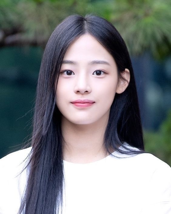 asdf7283's tweet image. 어쩜 이르케 
곰아지 그자체로 빚어져쓰까
민지야 행복한 하루 보내💙