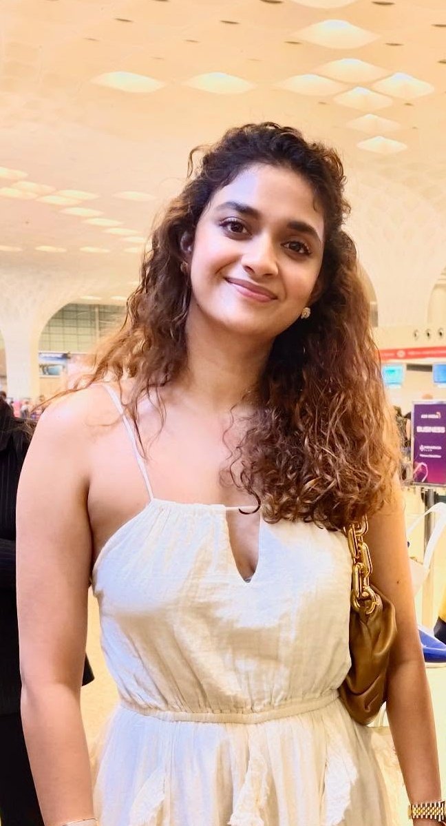 keerthy sana😍 tweet media
