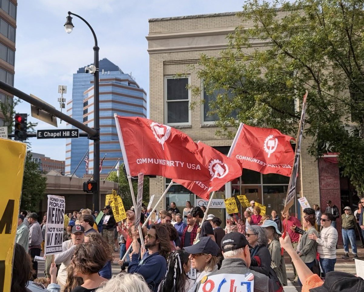 communistsusa's tweet photo. MAY DAY USA ✊🚩 https://t.co/vjElEdJUV2