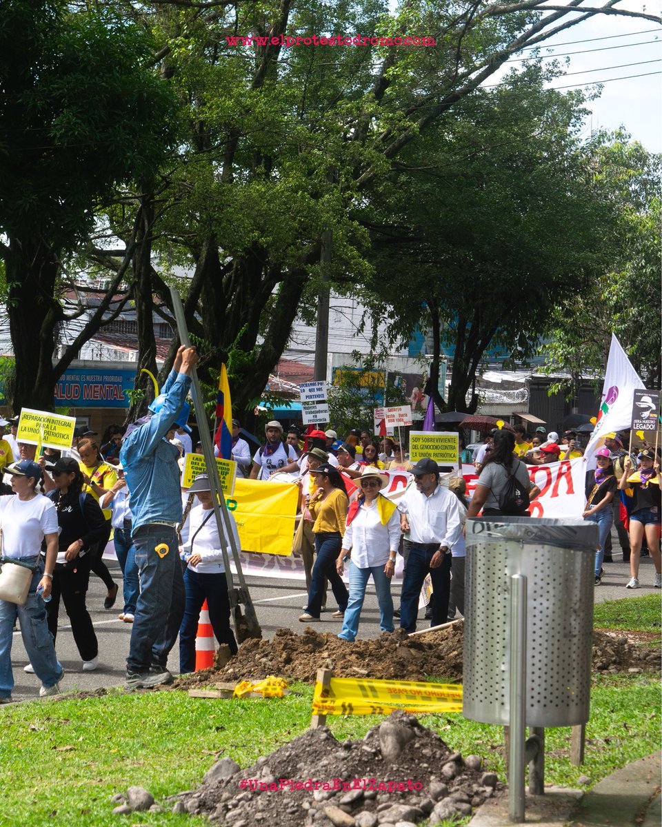 ElProtestodromo's tweet photo. #1DeMayo | 🚧 “Pero él desconocía
Este hecho verdadero:
El obrero hace la cosa
La cosa hace al obrero.” ❤️‍🔥

#Poesía #Villavicencio #UnaPiedraEnElZapato https://t.co/PgPgUEjim4