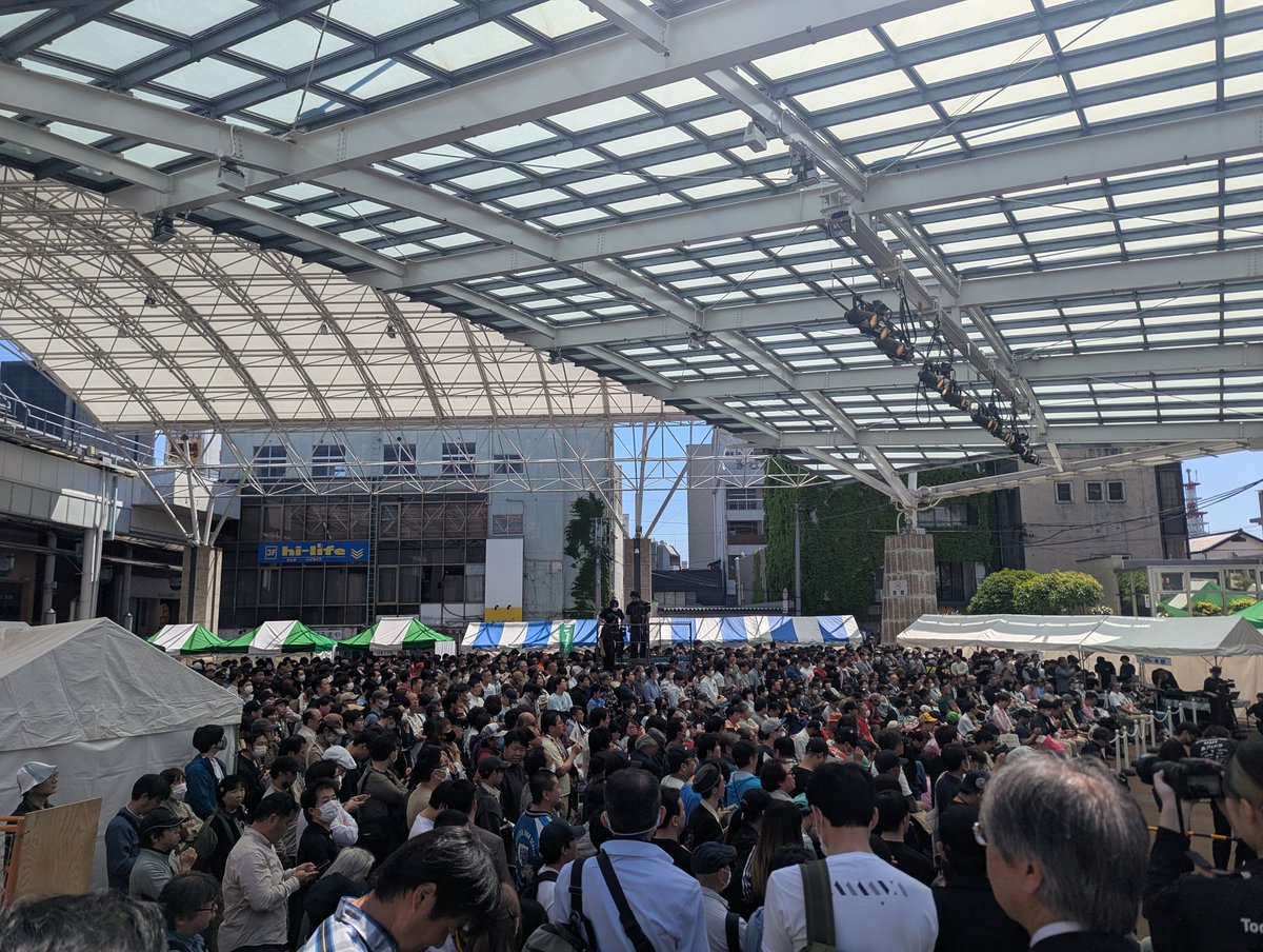 スグル tweet media