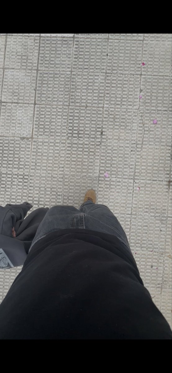 aqui salgo papasote creo