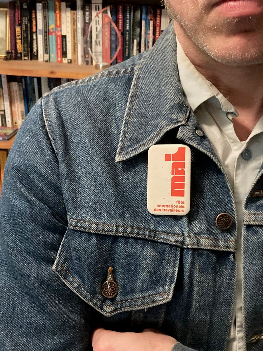 PaulCargnello's tweet photo. A world to win. 

#internationalworkersday 
#Journéeinternationaledestravailleuseetdestravailleurs
#mayday https://t.co/laj7IyDCE5