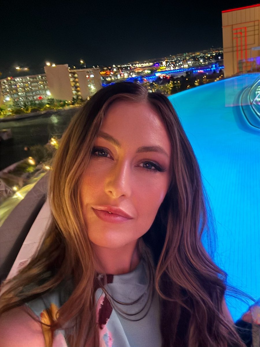 Nicki Sanders tweet media