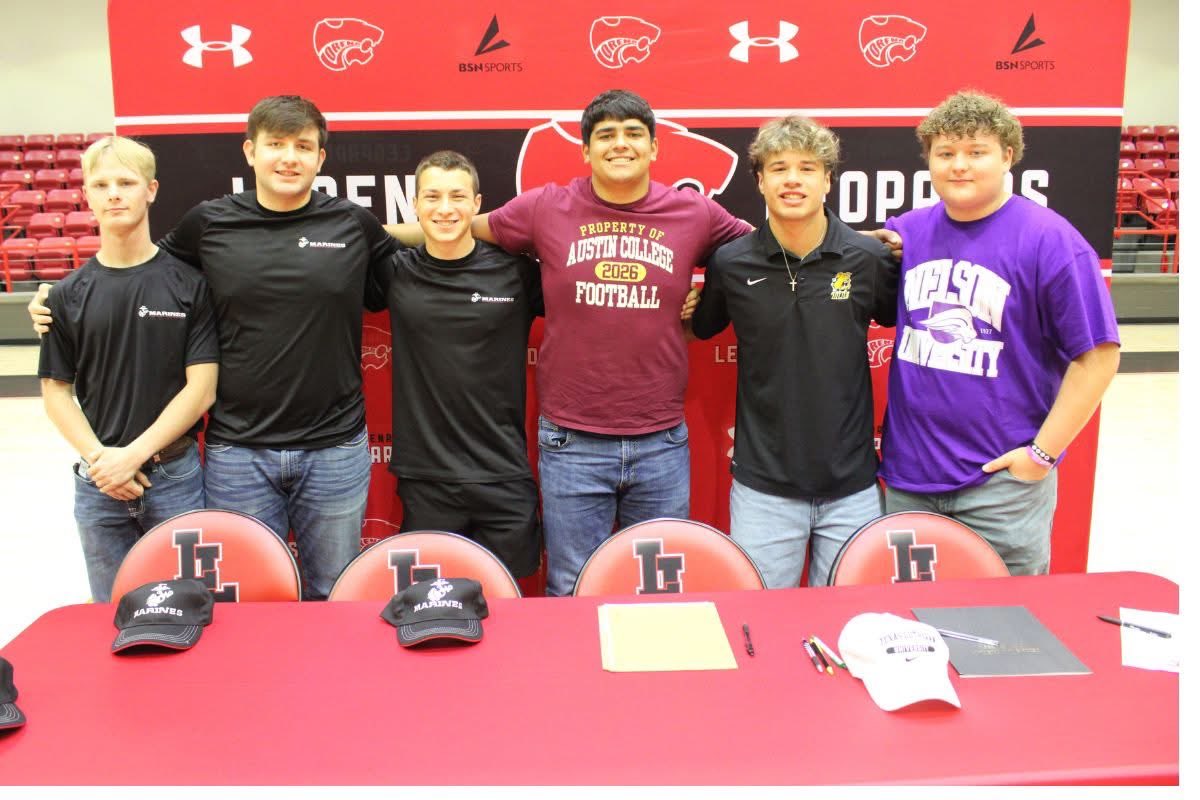 Elfrez's tweet photo. Decision Day 2026
@BrandonCC54  @RoosFootball  @AustinCollege  @LorenaFootball https://t.co/rIgWZhJq59