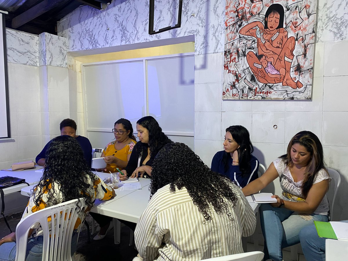 AimmeSd's tweet photo. Recordando nuestro Bootcamp AIMME Emprende, en el que emprendedores conocieron  el método Design Thinking y tuvieron la oportunidad de crear, validar ideas y transformar retos en oportunidades. https://t.co/GApmDNFKYT