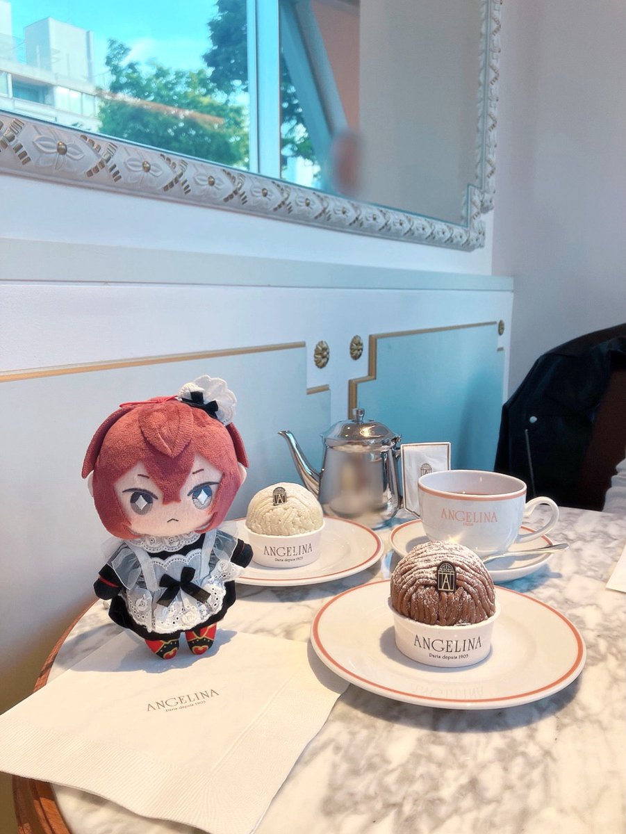 このモンブランおいしかったね〜りどぬいにこちらマロンですよ〜と言ったら気まずそうな顔をしていた