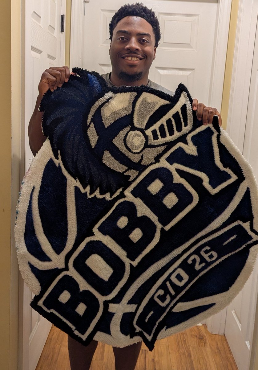 DanaTaylor28664's tweet photo. Congratulations to Bobby on his graduation today.  @SwuHoops https://t.co/5XXpMujcRc