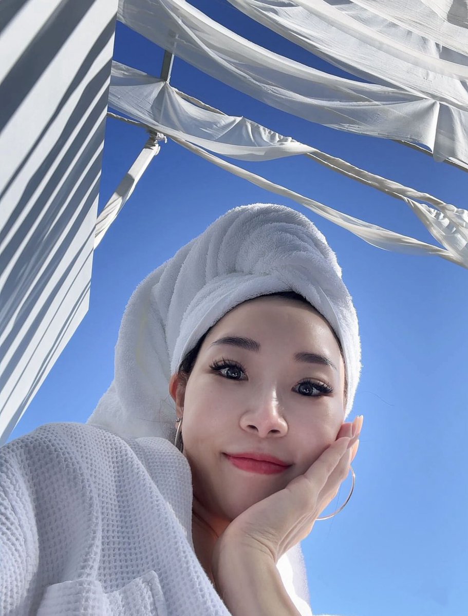 Chloe🇭🇰🦖🐷 tweet media