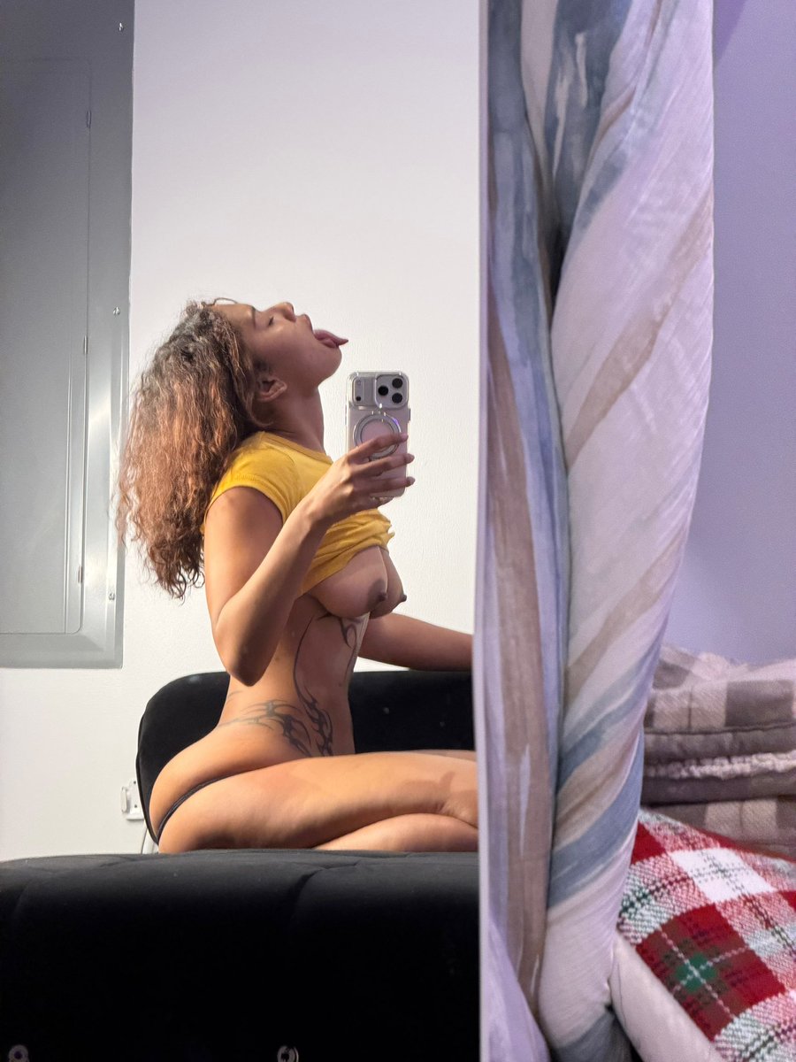 Miss.aylathegoddess tweet media