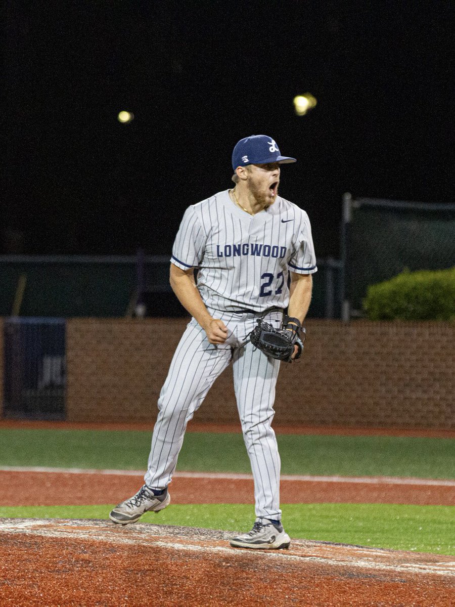 LongwoodBase's tweet image. 🙂‍↕️👊🏼
Final 6-5

#BeYou || #AKTIF