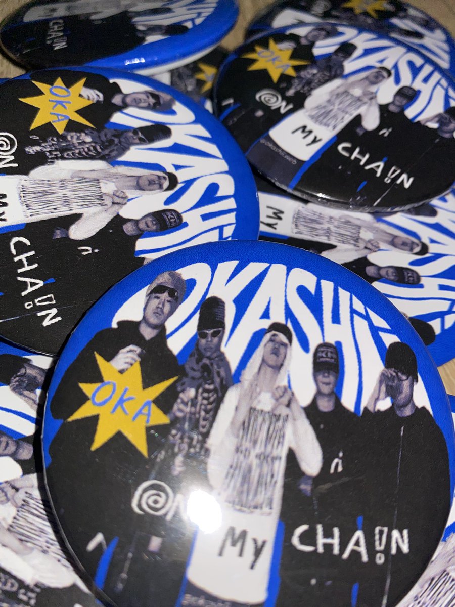 pls rt 💖 forever my team OKASHii !

give away 6 รางวัล เนื่องจากโอคาชิออกค่าย ให้แค่ฉี่เท่านั้นคนในรู้กัน

- เข็มกลัดราฟจาก SMTM 1 set
- เข็มกลัด oka on my chain design by me 5 ชิ้น แจกคนละ 1 ชิ้น

กติกา รีทวิตอย่างเดว เมนชั่น #thankyouokashii ด้วยก็ได้