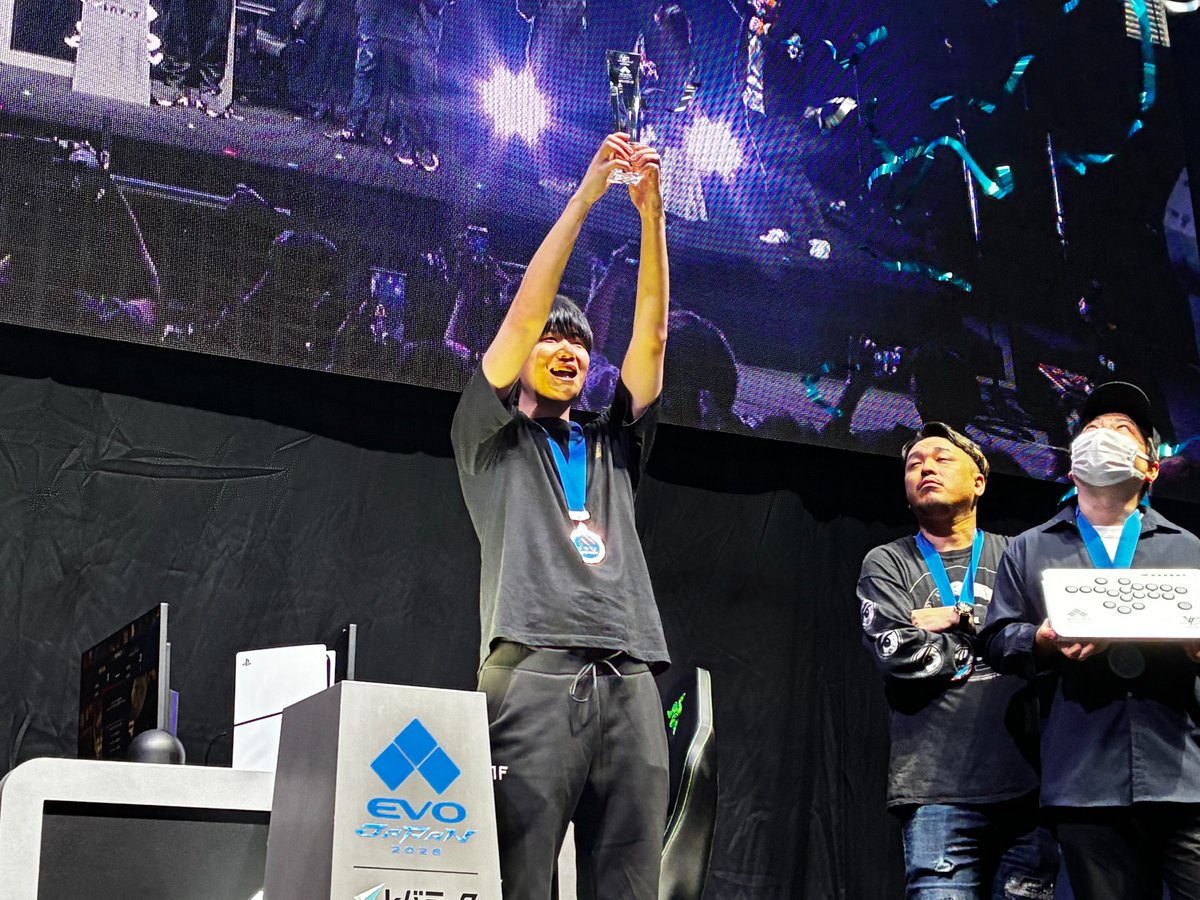 EVO Japan tweet media