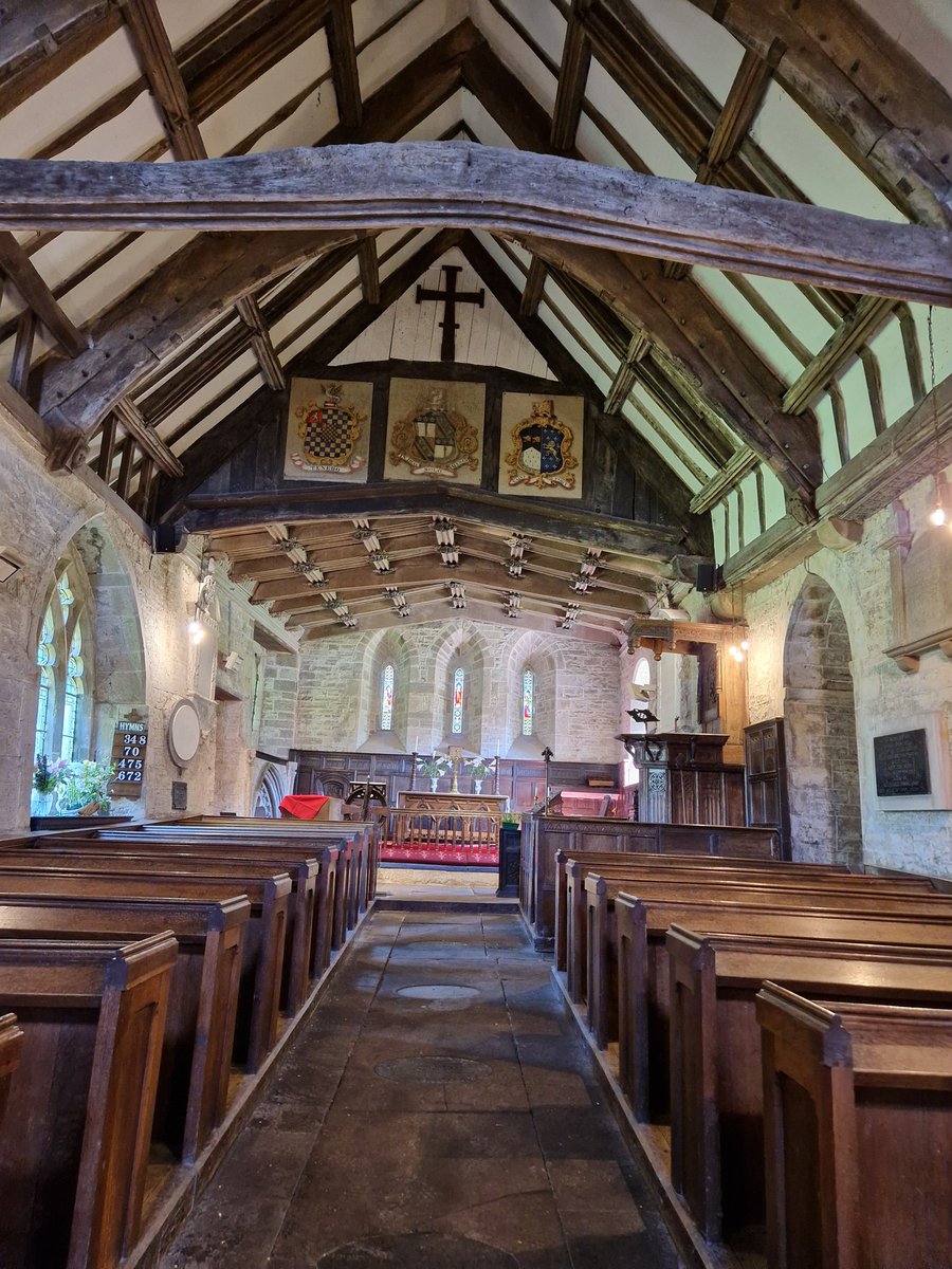MawhinneySarah's tweet image. Lovely little VR wallbox and beautiful church on the Corvedale cake walk last weekend 📮🎂⛪️
#PostboxSaturday #Shropshire