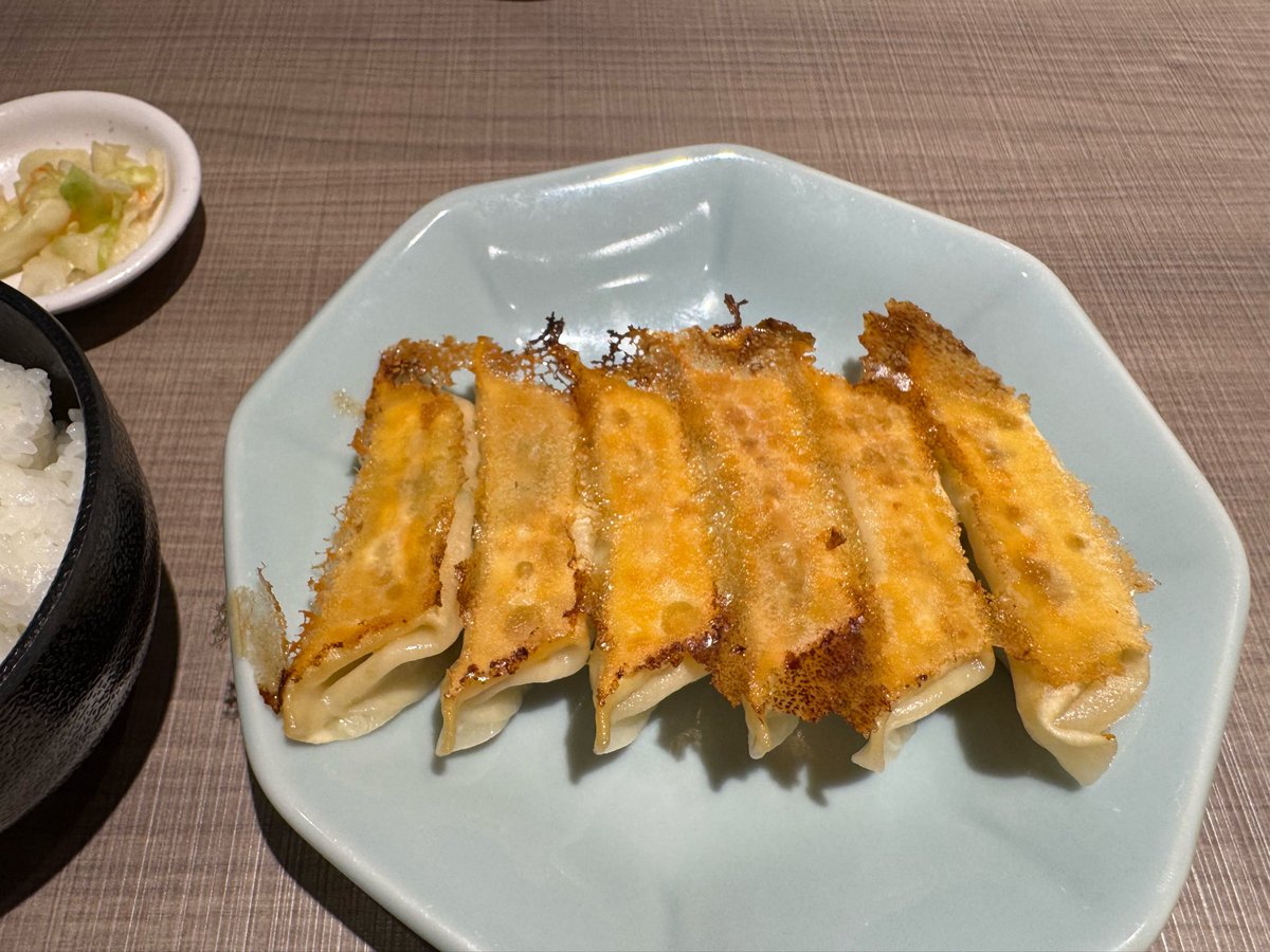 みれん tweet media