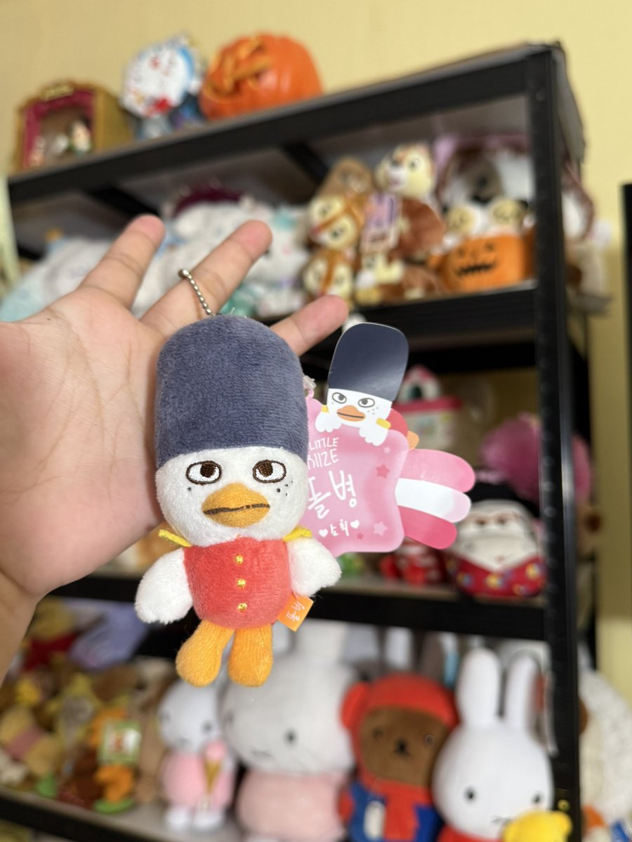aleshaka's tweet photo. @soheeblep Aku ada yg ini kak
https://t.co/r5XpJEZyOd https://t.co/jQVUrQb1oC