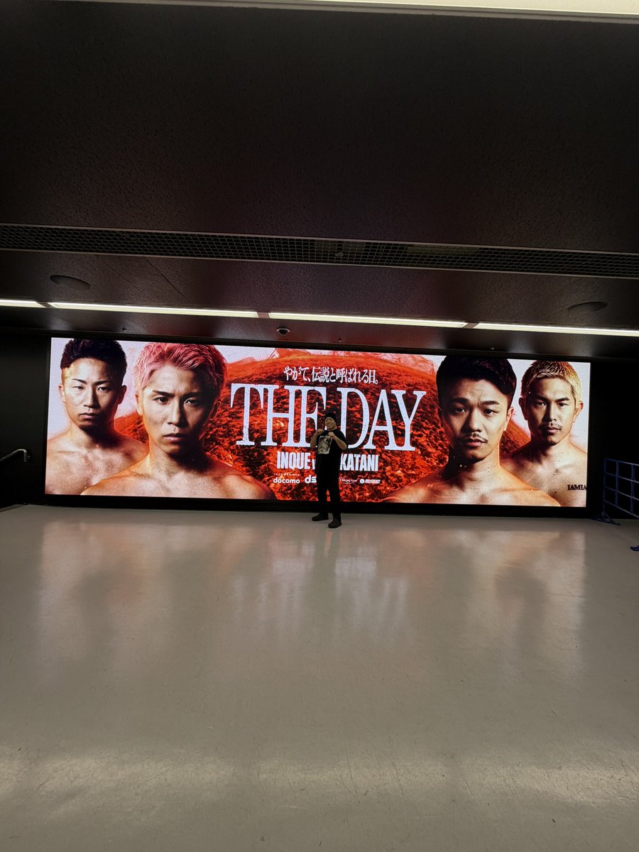 RYUCHAAN's tweet photo. とうとうこの日が来た‼️
THE DAY
やがて、伝説と呼ばれる日。　

井上尚弥vs中谷潤人
ボクシングファンは本日は釘付けの日🥊
辰吉丈一郎vs薬師寺保栄戦を思い出します。
東京ドームで目に焼き付けてきます😳
#井上尚弥 #中谷潤人 #井上拓真 #井岡一翔 #THEDAY https://t.co/nG12YzOPAf