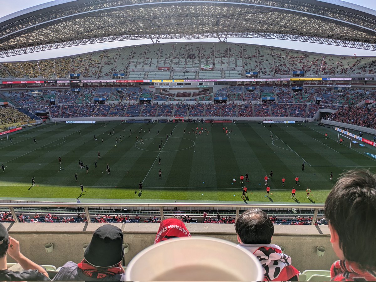 kktaxmaster's tweet photo. 入場着席。
今日は暑いので水分補給忘れずに！ https://t.co/BuZifhz1sK