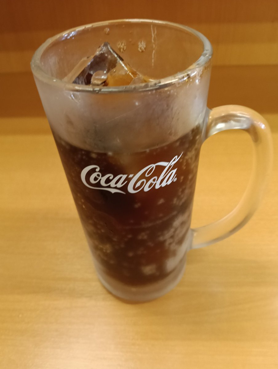 フラちゃん tweet media