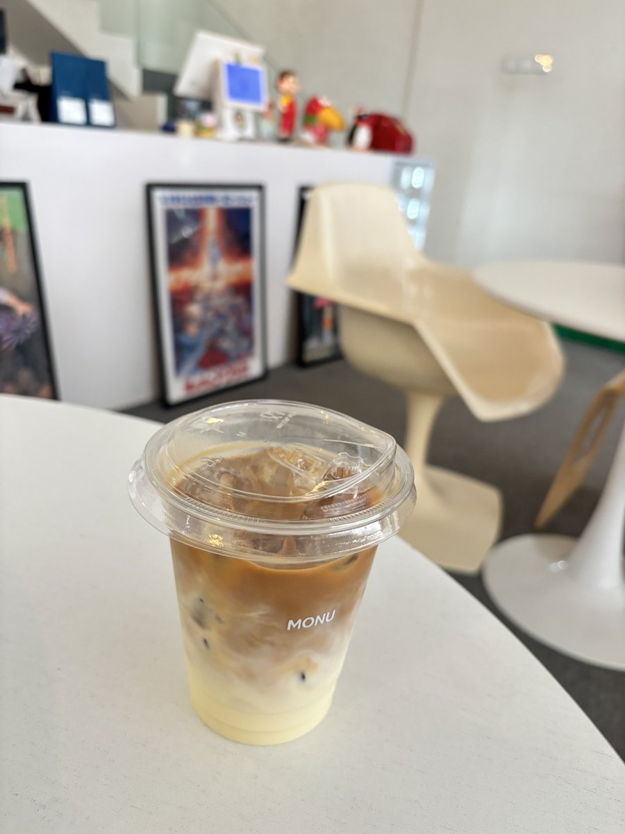keyounique's tweet photo. Iseng nyobain corn latte

Ternyata ga cocok di lidah w HAHAHA https://t.co/DYMreAqVyo