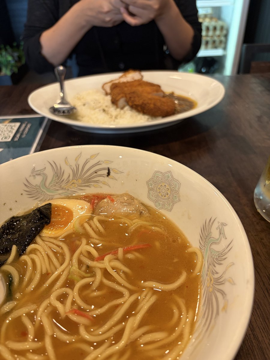 あーちゃん(อาจารย์) tweet media