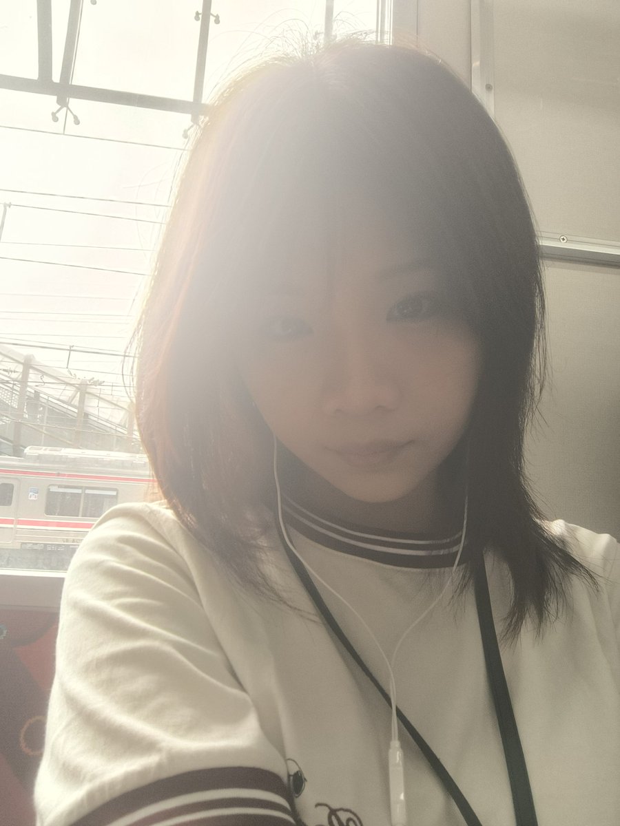 黄奥丽♡ tweet media