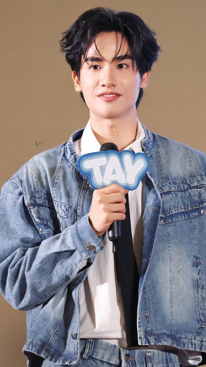 Polca_Photo_TN's tweet image. หลังจากเห็นกล้องแม่ๆที่จีนแล้ว
เตมีรูปสวยๆเยอะแน่นอน
TAYSAN IN SHANGHAI
#TayfansignwithPolcasan
#Tawan_V #POLCASAN