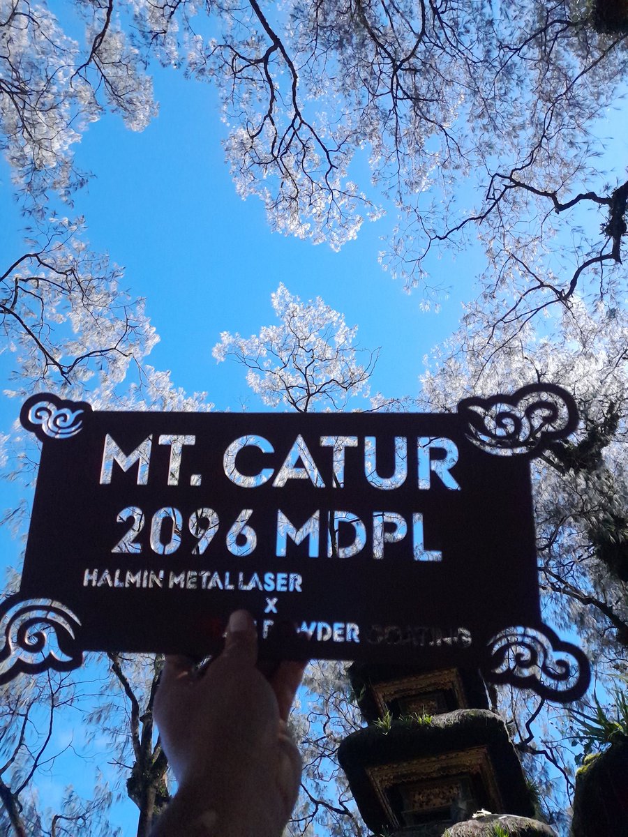 Manusya ½ Kopi Sachet tweet media