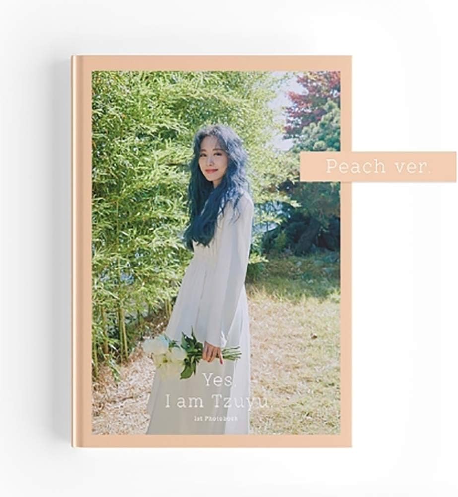 aachillph's tweet photo. WTS LFB PH 

Yes, I Am Photobook
Php 1,000 ea
Take both for Php 1.8k
(with minor defects)

onhand and ready to ship

Send DM to order

T. yiaz yiam tzuyu mina peach pink https://t.co/ofJ0i3MVNr