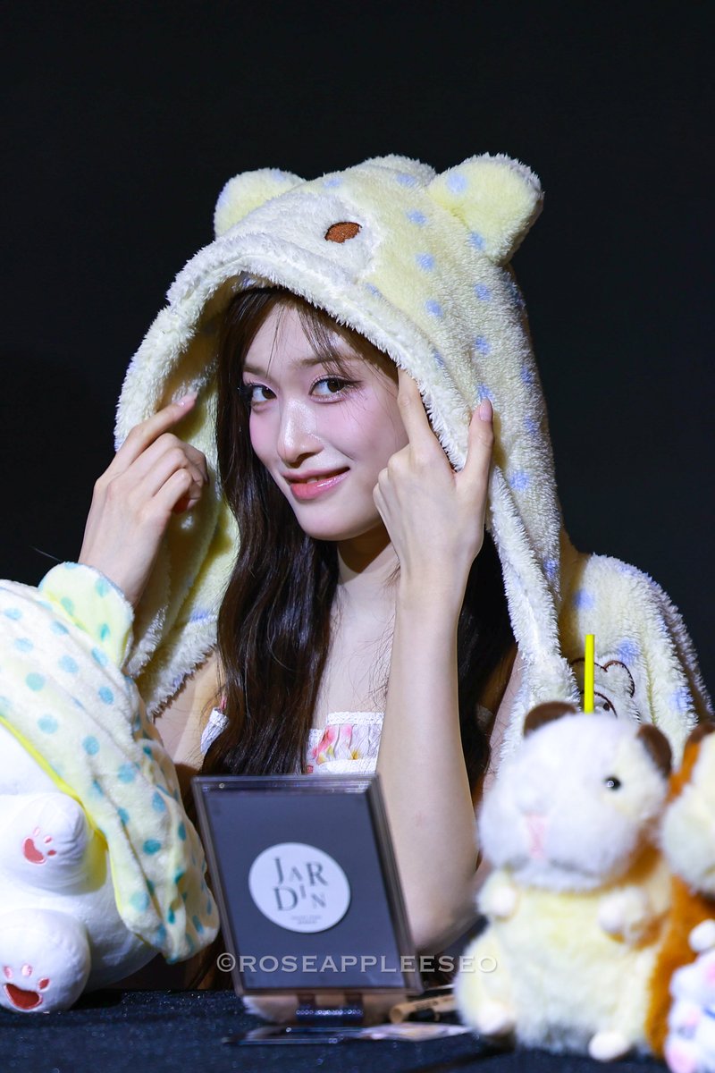 Roseappleeseo🍎 tweet media