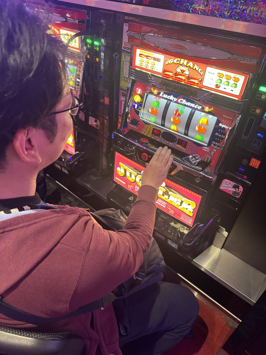 ドルジリヒ tweet media