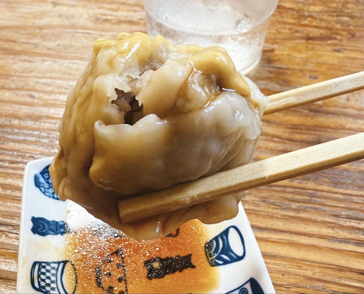 ta09shit's tweet photo. 魚介豚骨ラーメン　大盛。自家製シュウマイは食後のデザートに。美味しゅうございました。

#ラーメン
#gw 
#山城屋 https://t.co/AWcH4iTEqa